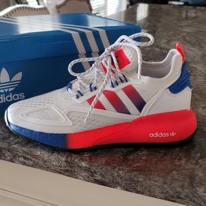 Adidas Sneakers